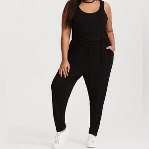Torrid Black Jersey Sleeveless Stretchy Jumpsuit Size 00